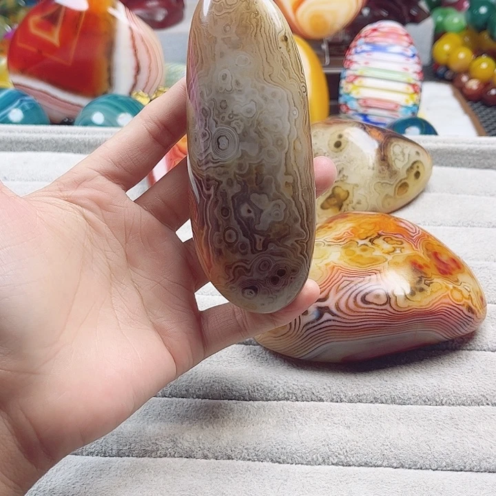 龙***坊玛瑙/玉髓未镶嵌耳环