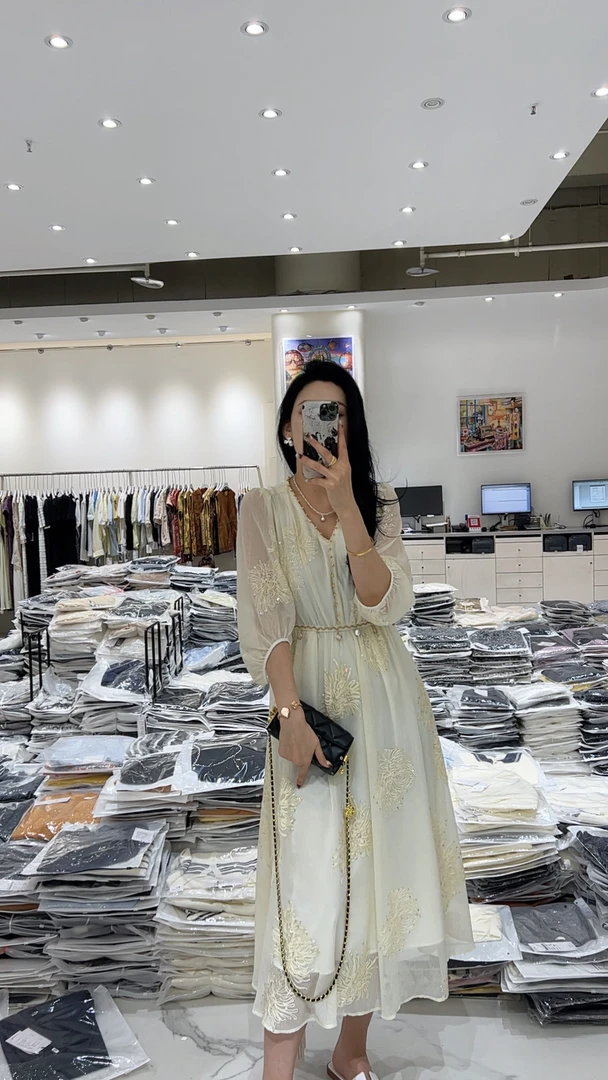 【仙女裙】欧货高品质重工串珠刺绣显瘦连衣裙-25863