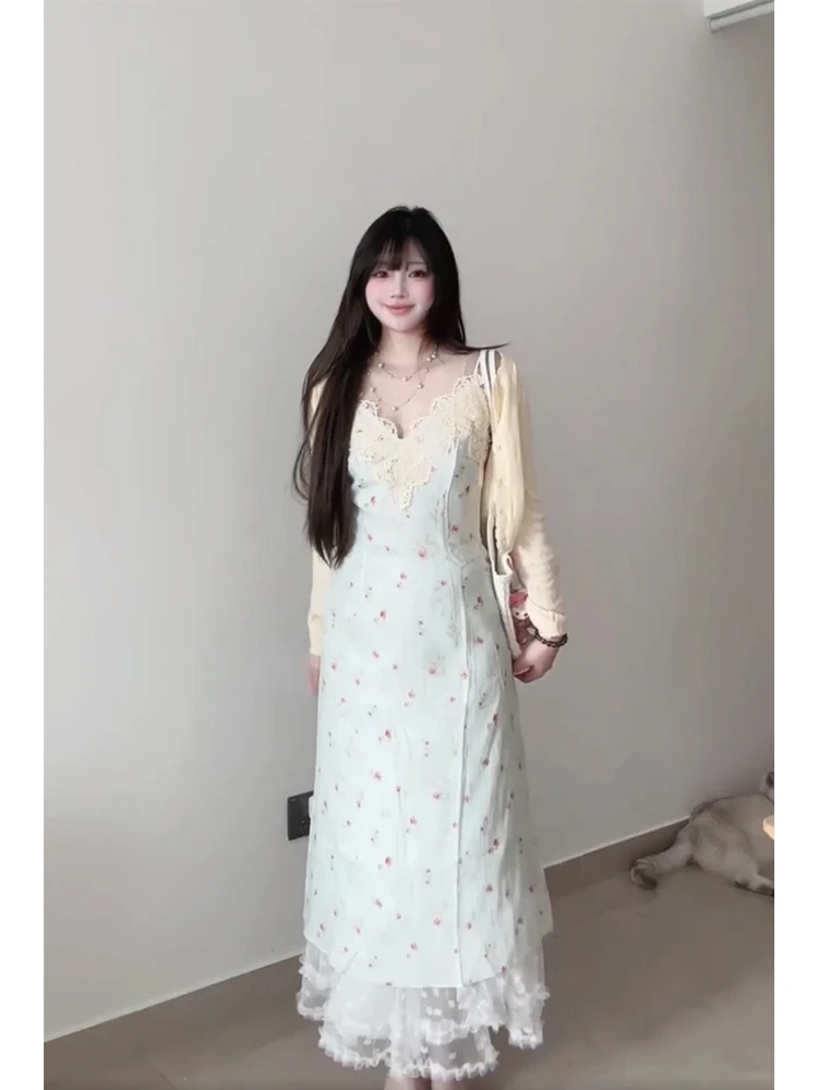 2025秋季新款法式显瘦防晒开衫碎花吊带连衣裙子女长裙气质两件套