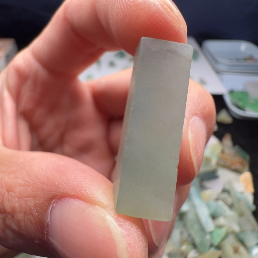 翡翠裸石缅甸翡翠A货