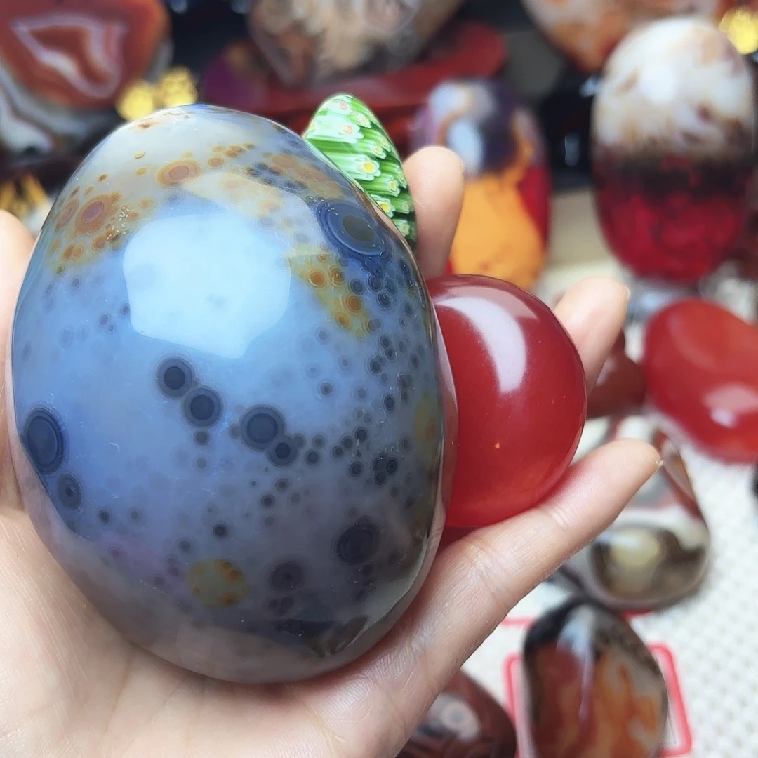 古***巷玛瑙/玉髓未镶嵌珠宝半成品