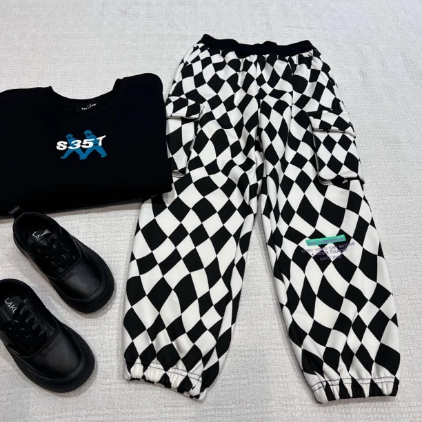 10466高端童装时尚百搭秋冬新品加绒休闲长裤C区