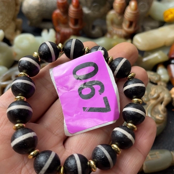 玛瑙/玉髓颈饰合金