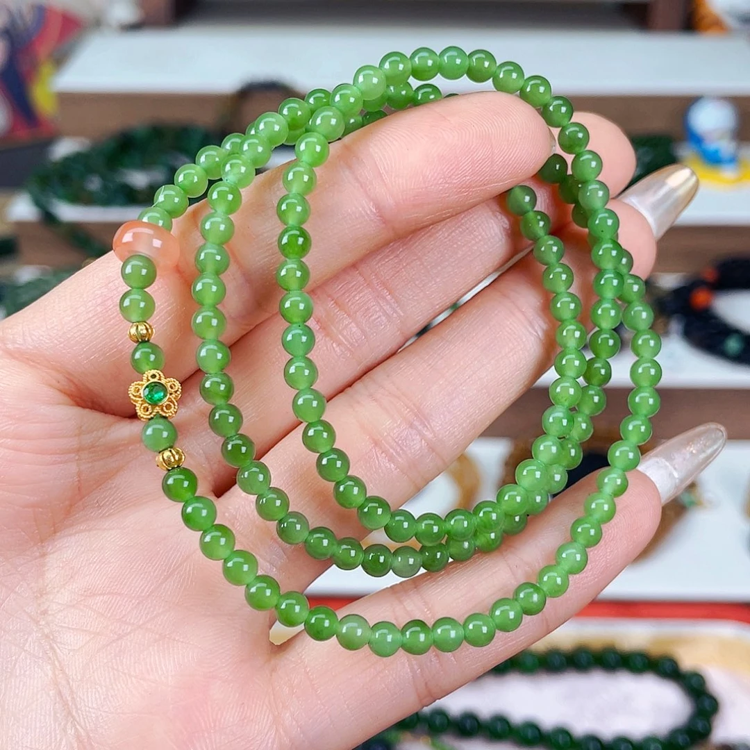 和田玉4mm俄料碧玉苹果绿三圈未镶嵌