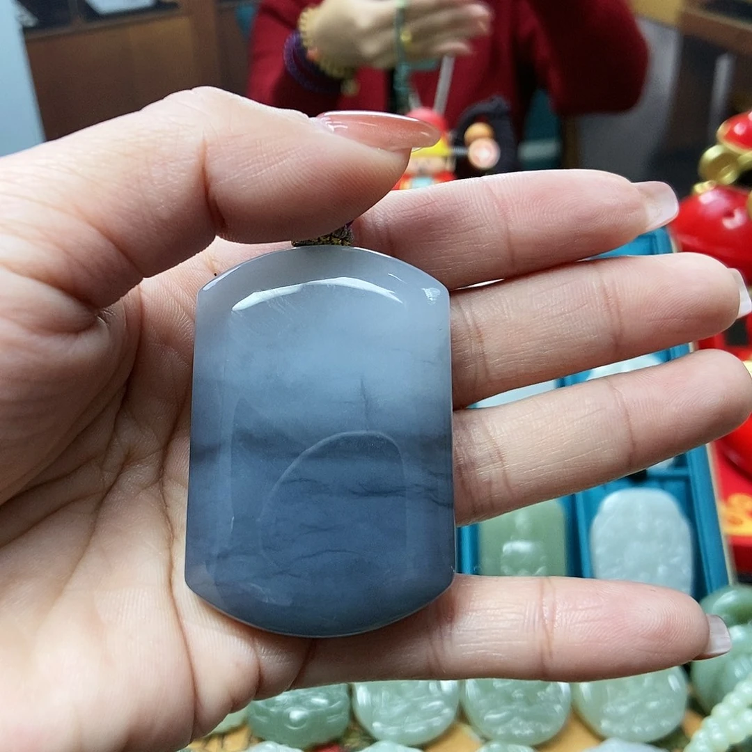 和田玉颈饰未镶嵌求**得