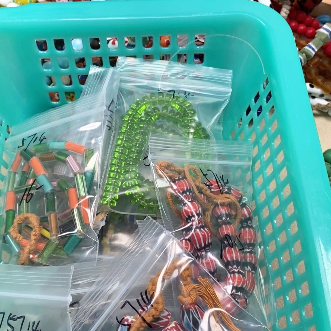 琉璃非金属哈****贰