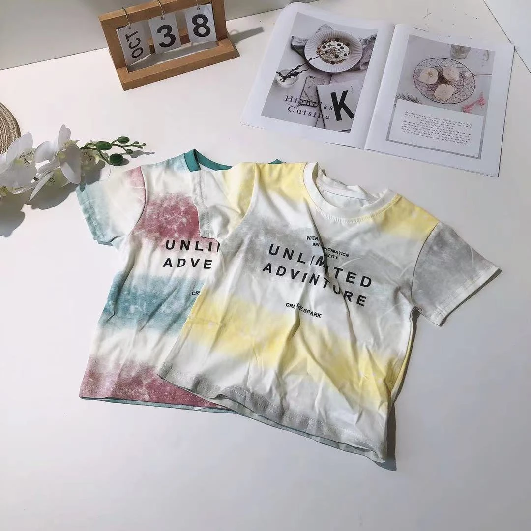 C184儿童夏季新款短袖T恤渐变U字母