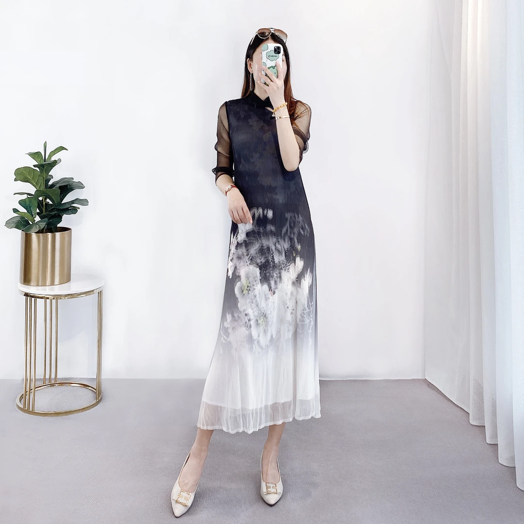 五分袖秋季长裙印花花色连衣裙优雅夏季学院风西域风