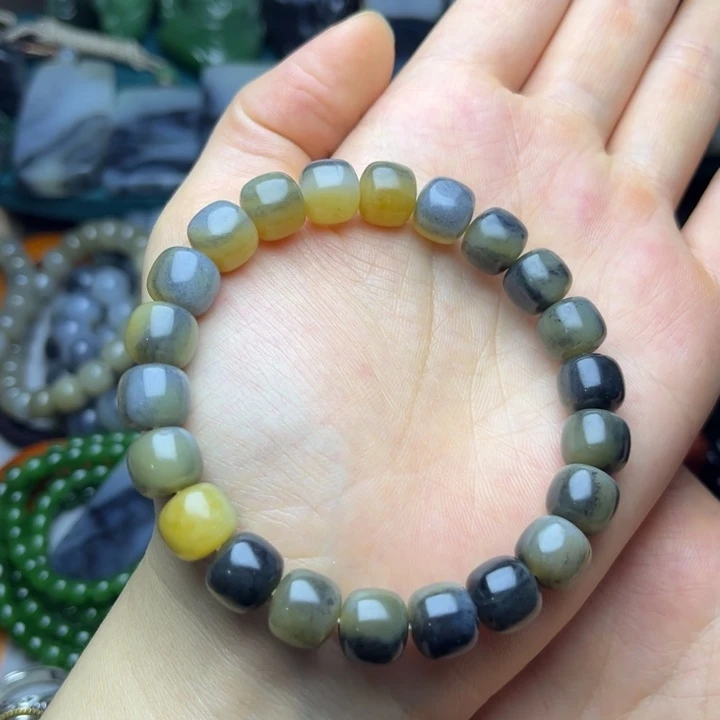 和田玉未镶嵌手串