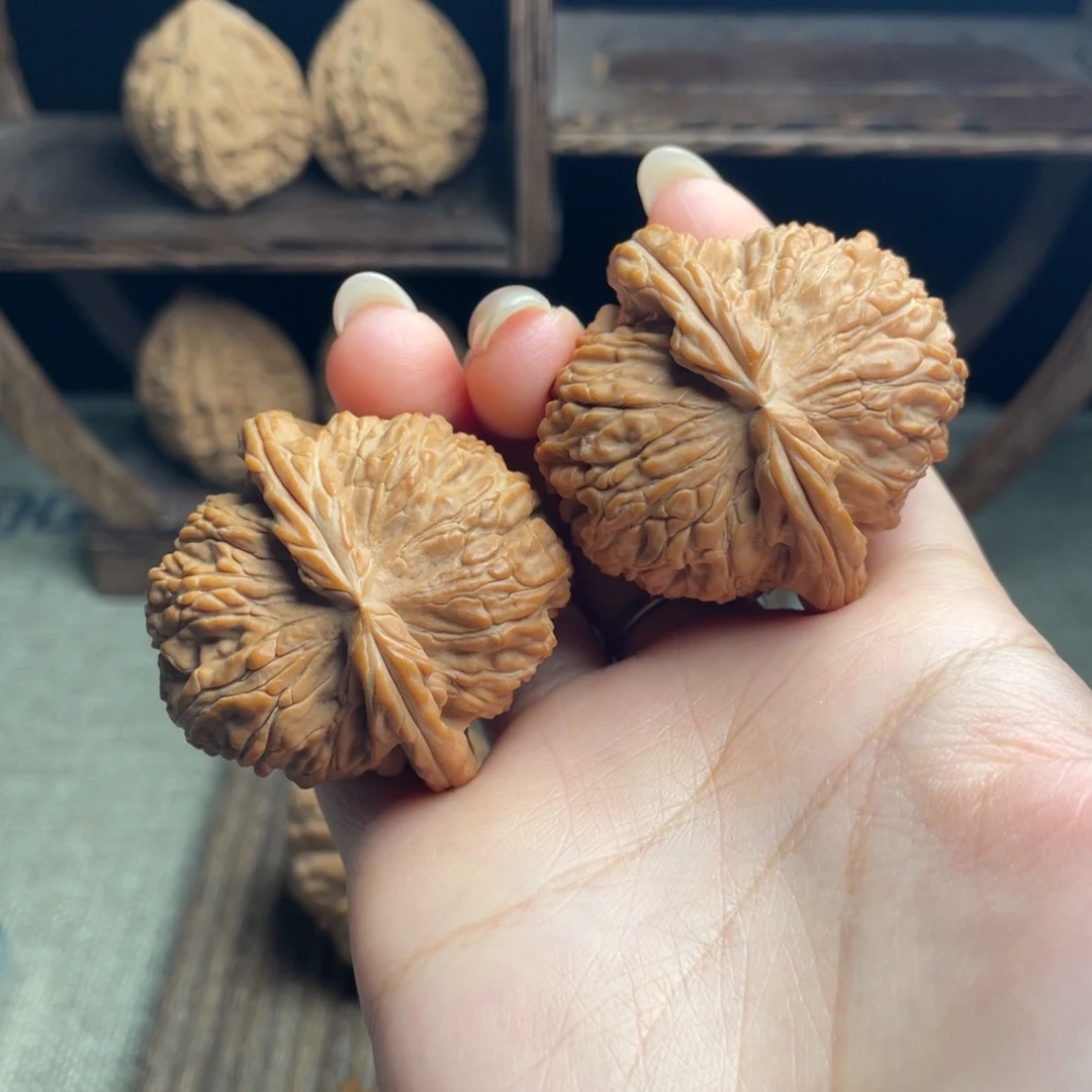 吊坠文玩核桃球白43 全品白茬精配毕业红皮