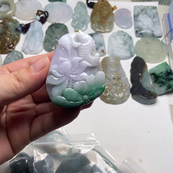颈饰未镶嵌翡翠荷花鱼33