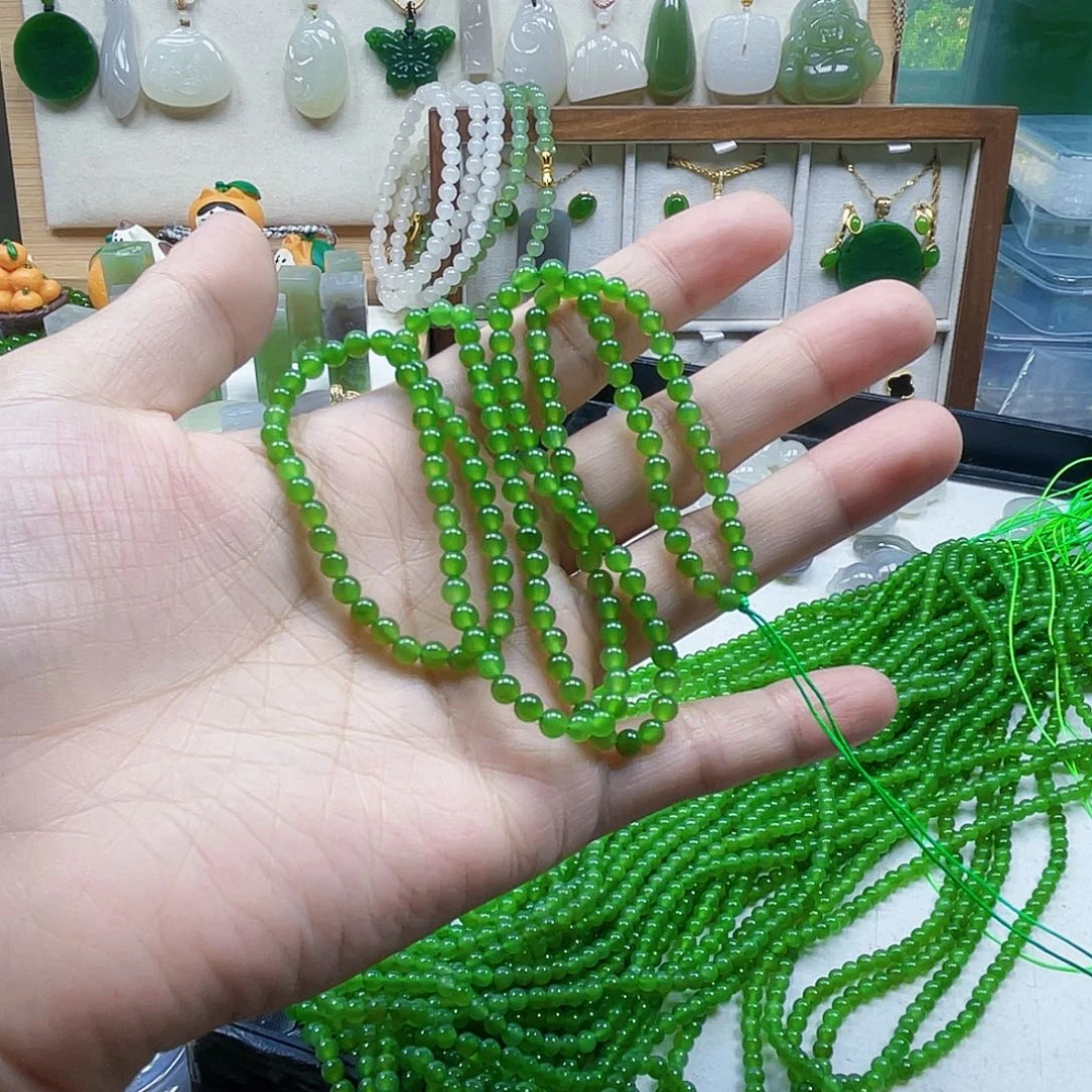 和田玉未镶嵌项链