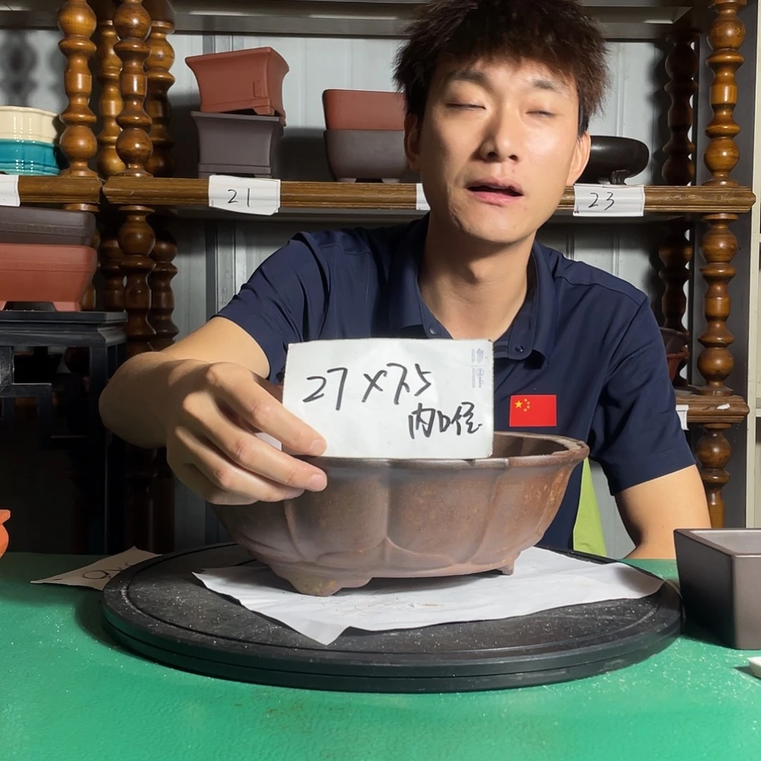 宜兴紫砂艺术学院美术学院学生