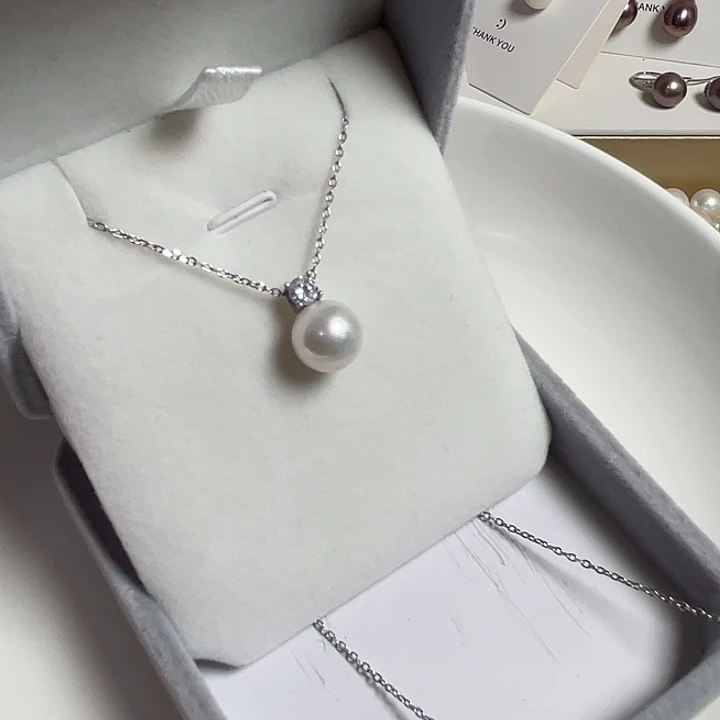 淡水珍珠吊坠(赠链)银S925镶嵌