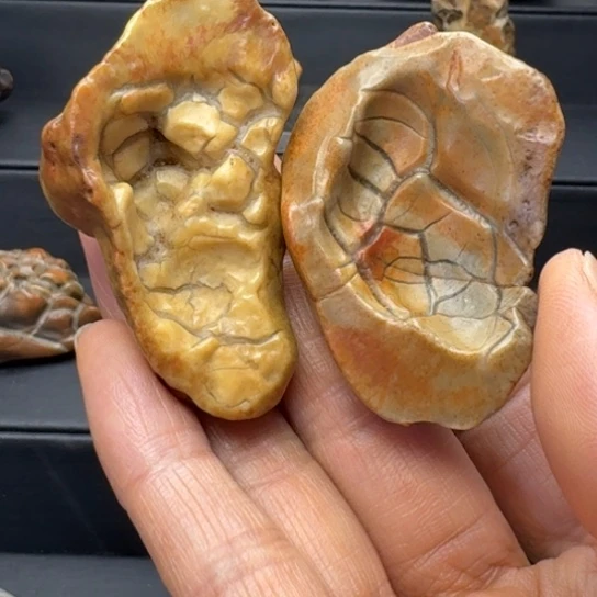 拉***夫石材内蒙古阿拉善原石