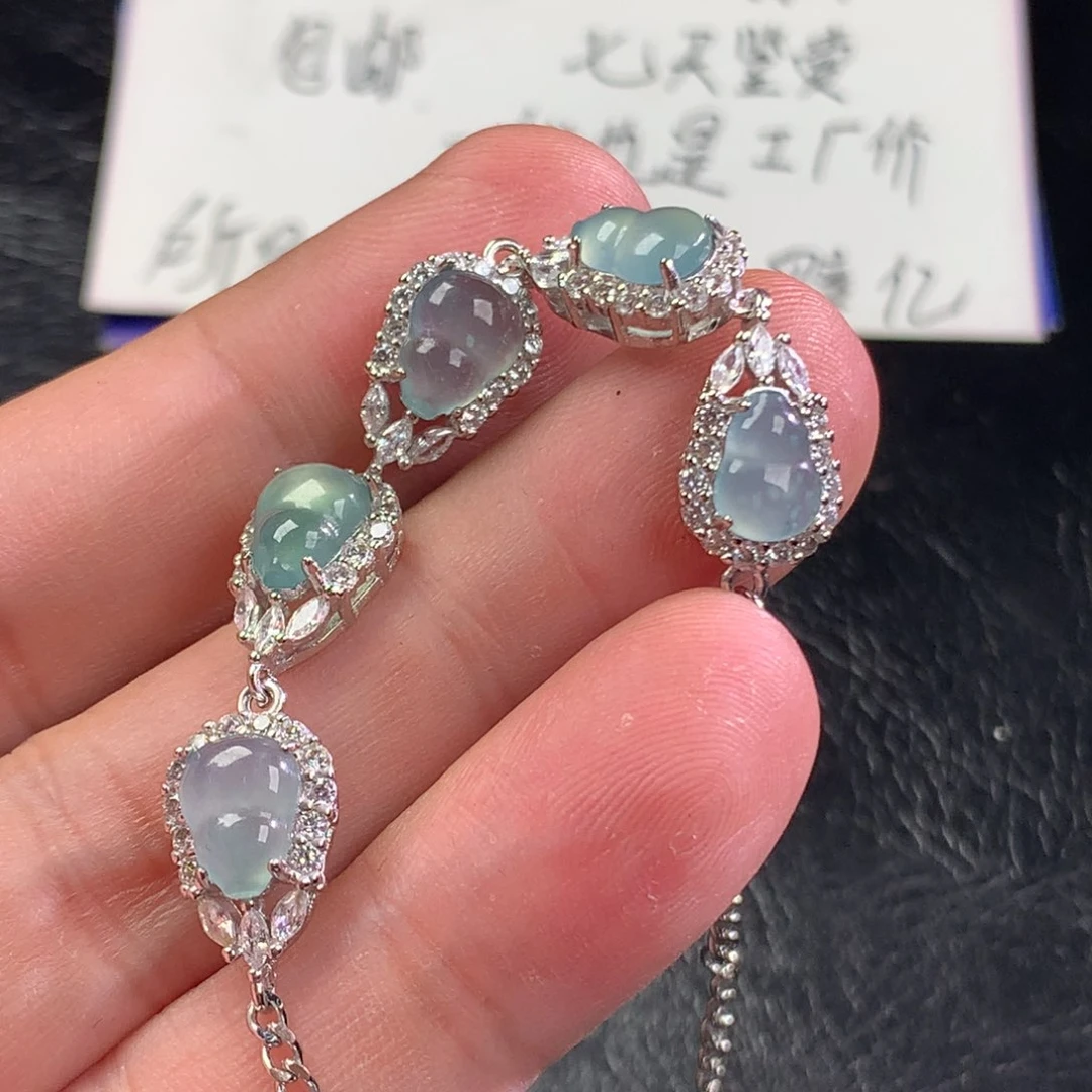 翡翠未镶嵌颈饰葫芦手链