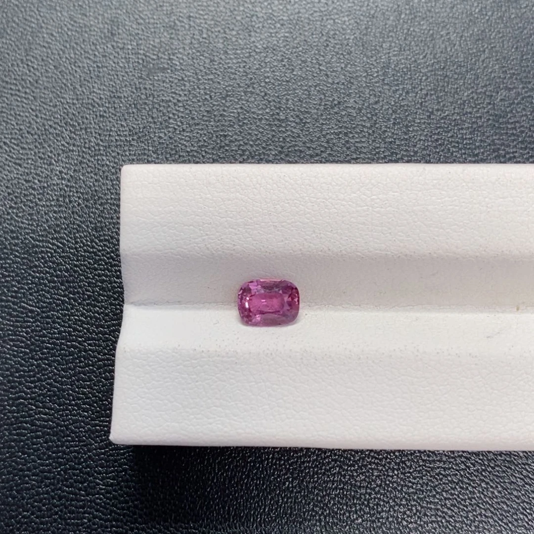 蓝宝石裸石未镶嵌1.01无烧