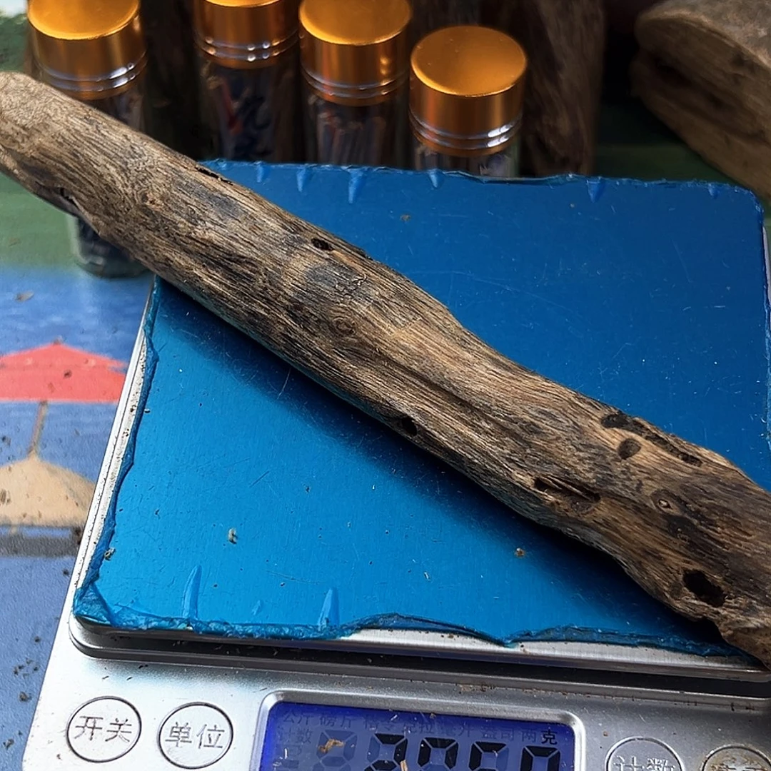 香料绿奇楠白棋天然虫漏20克