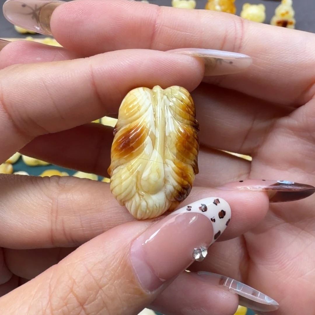 蜜蜡未镶嵌裸石蜜蜡