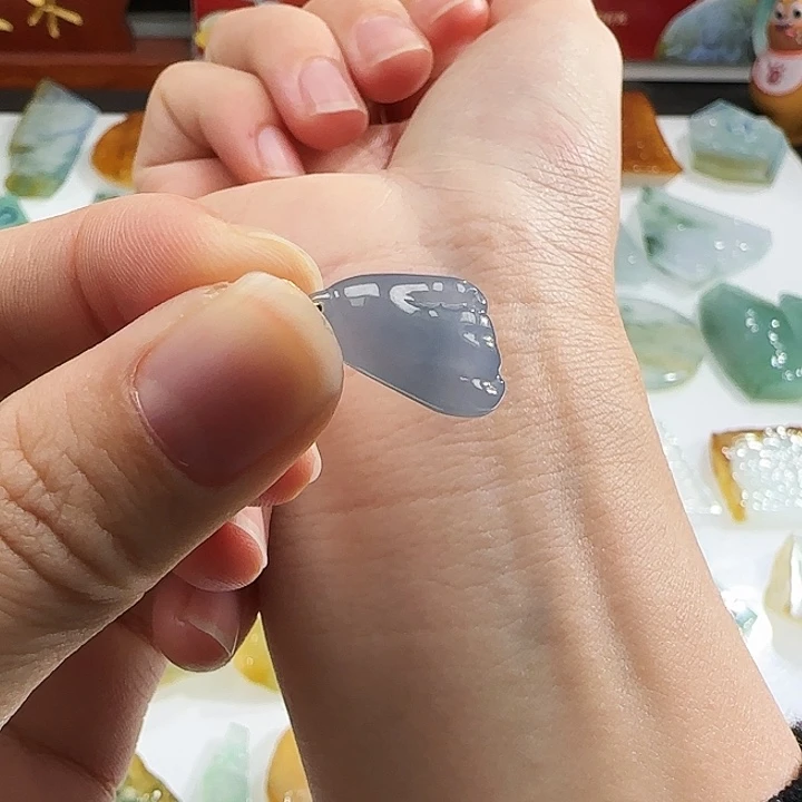 定制翡翠未镶嵌翡翠定制