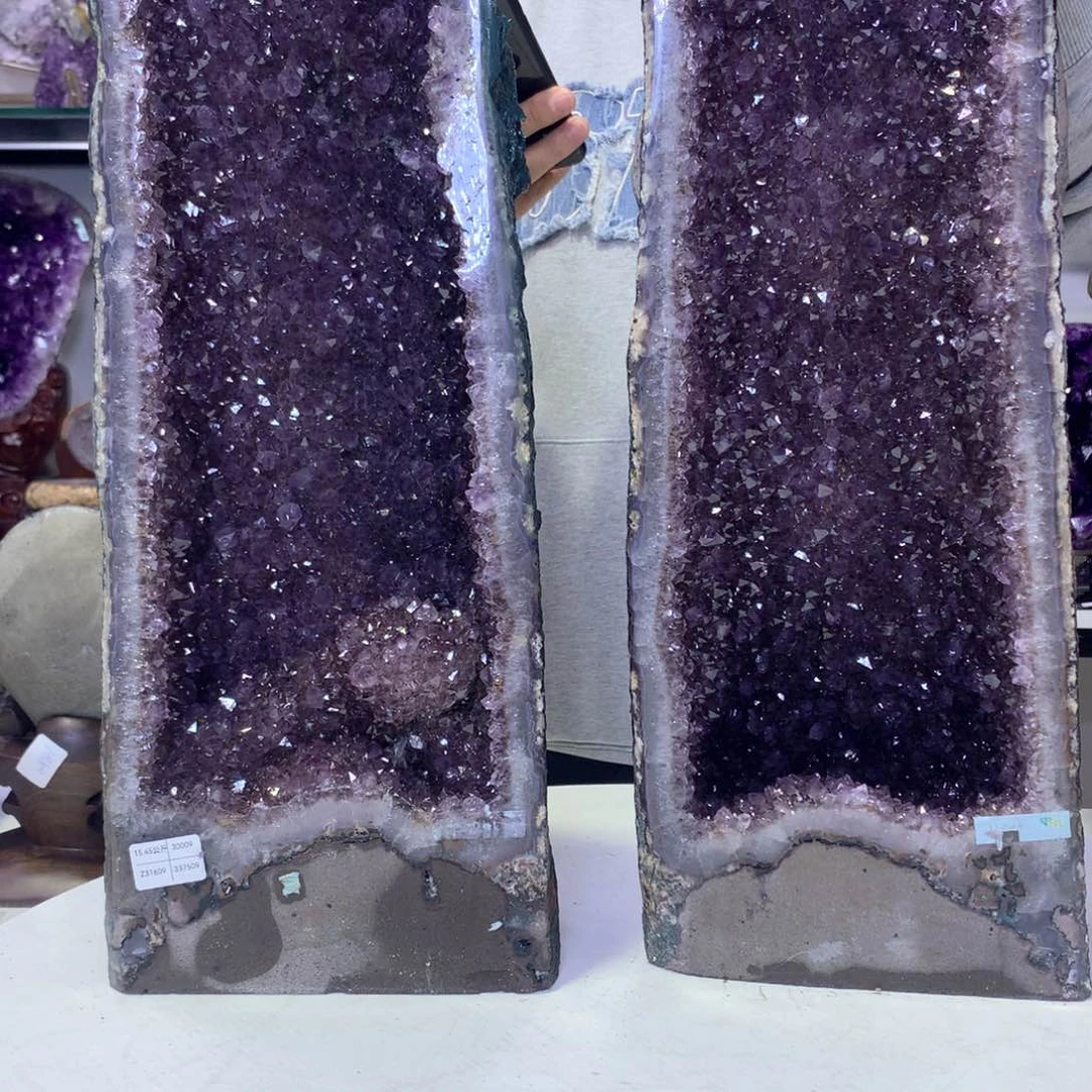 未镶嵌珠宝半成品紫晶一***人紫晶洞