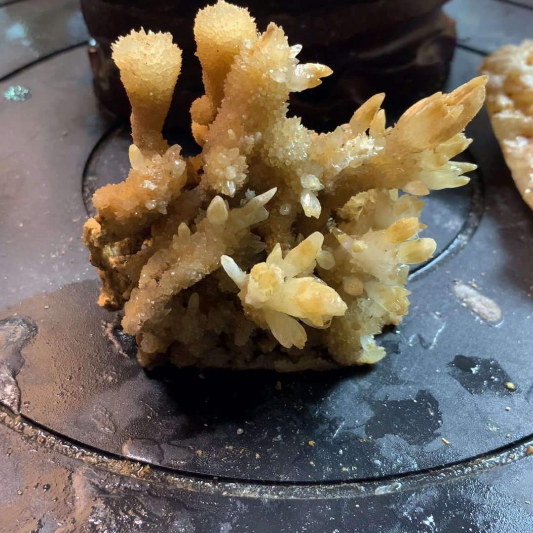 追***想纯天然钟乳石质地坚硬