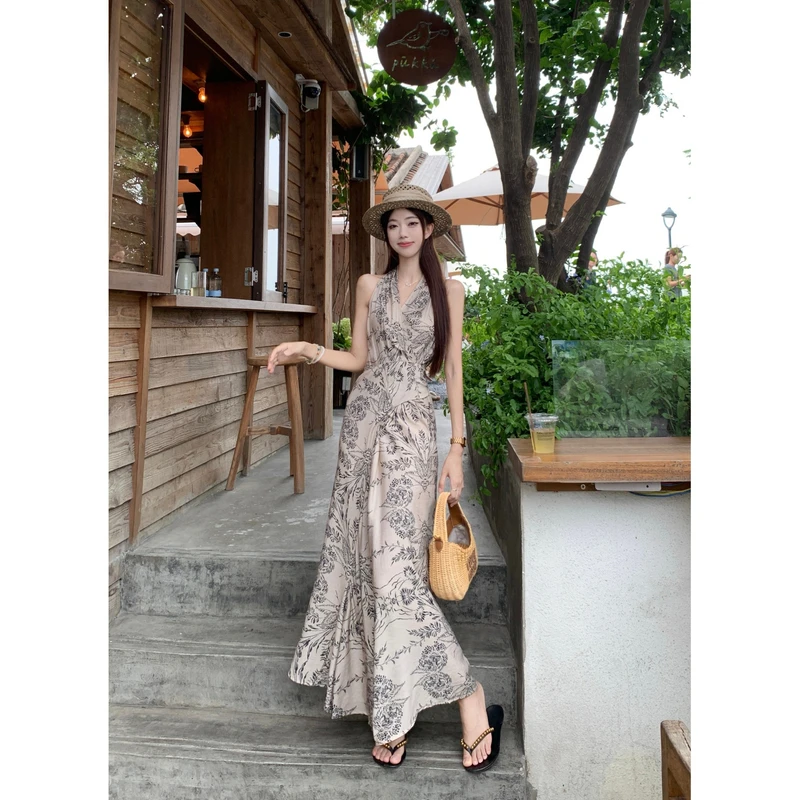 复古清冷气质印花交叉挂脖无袖连衣裙女夏季v领绑带收腰鱼尾长裙