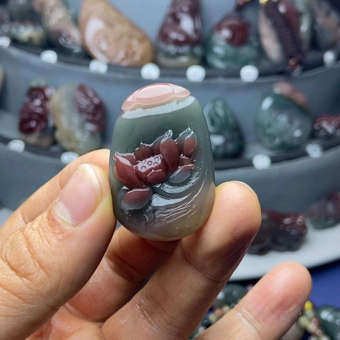 玛瑙/玉髓颈饰未镶嵌