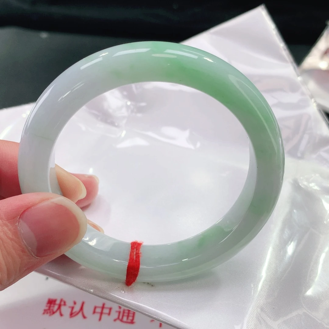 未镶嵌手镯翡翠026