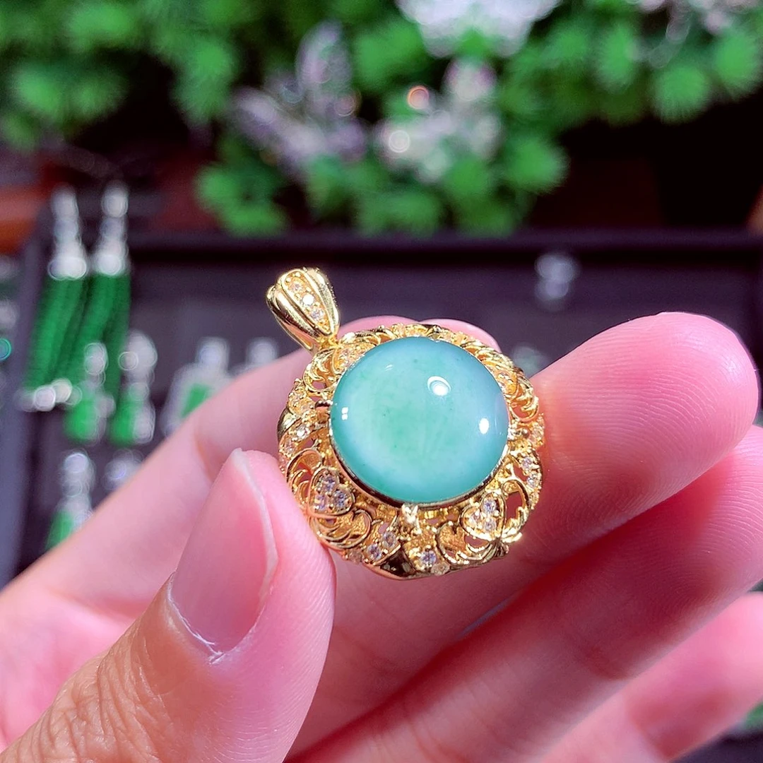 颈饰未镶嵌翡翠天然