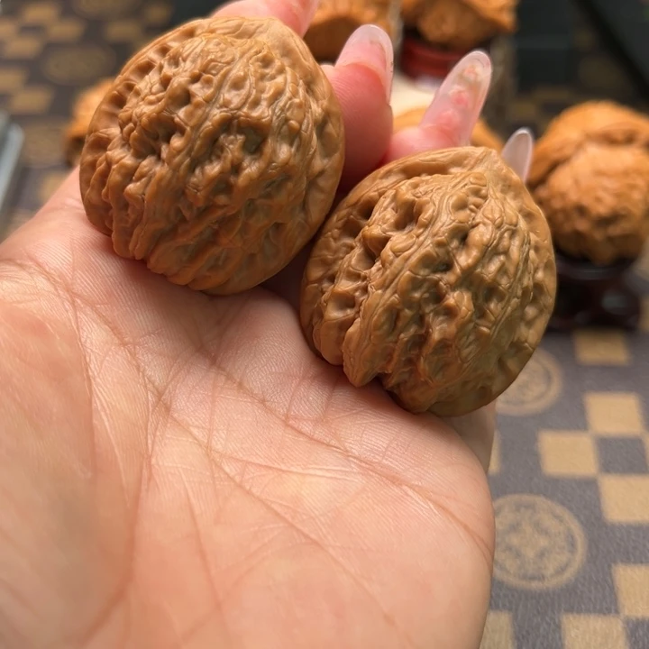 核桃35赤龙鸡心文玩