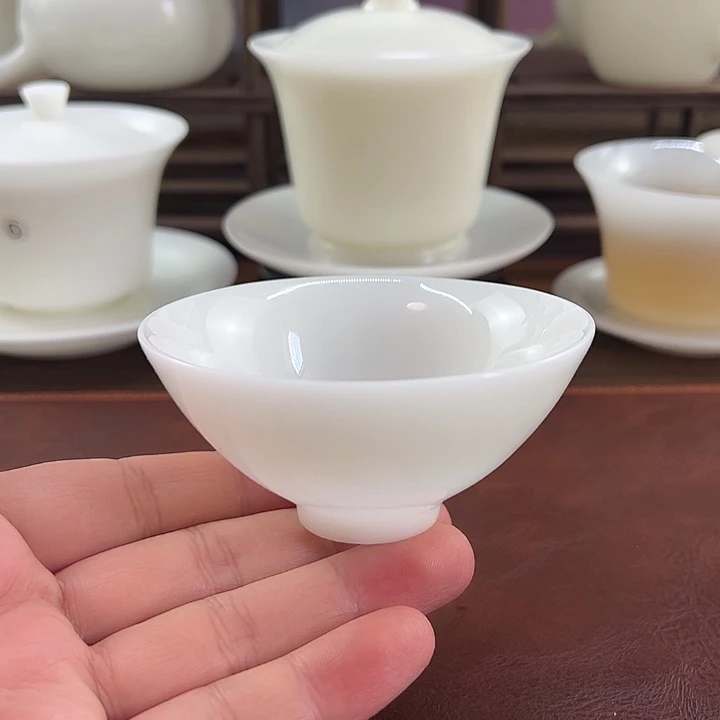 釉烧璞玉瓷90ml斗笠主人杯