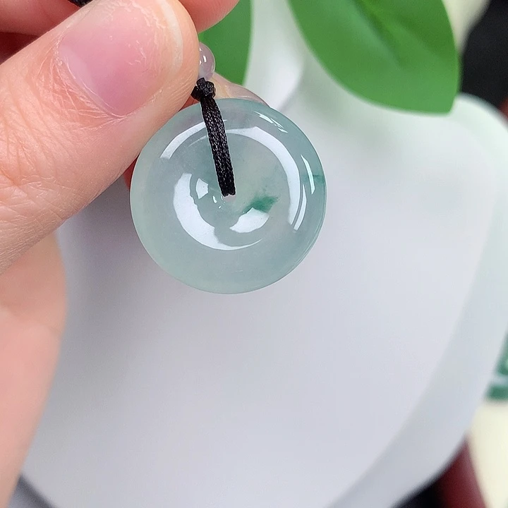 颈饰未镶嵌翡翠3；23.1-5.7mm