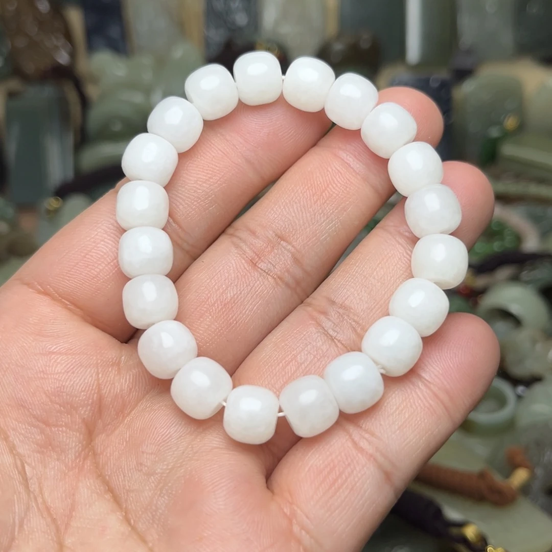 和田玉颈饰未镶嵌直径10结构大