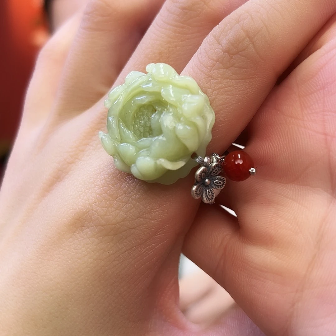 和田玉未镶嵌戒指