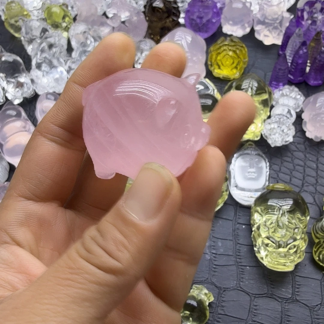 未镶嵌水晶颈饰摆件