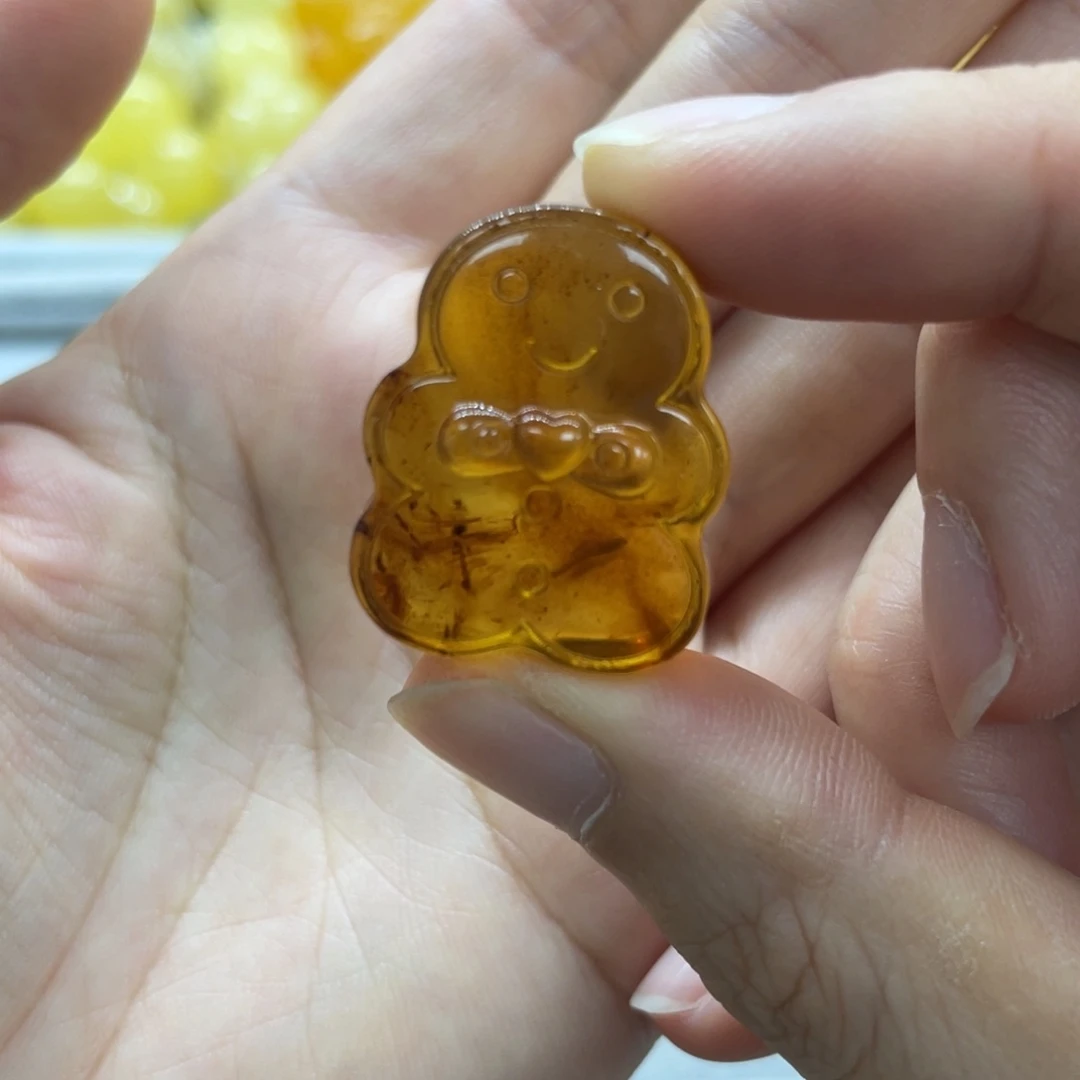 未镶嵌琥珀裸石天然琥珀姜饼人3.8克