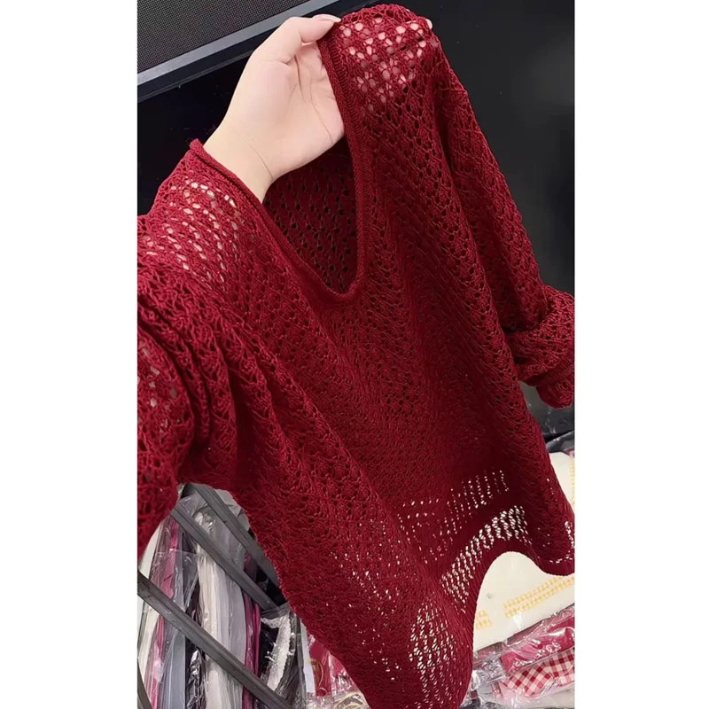 秋季流行穿搭气质复古红色毛针织衫女休闲薄款镂空长袖上衣女款