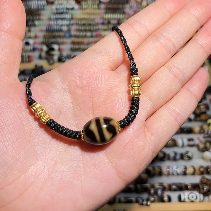 玛瑙/玉髓（覆膜）合金颈饰