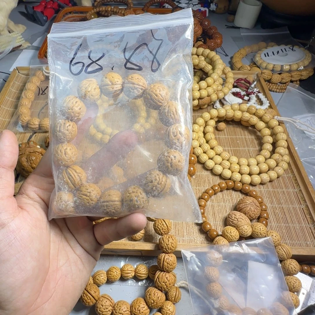 核桃手串/手链只***。哈哈哈哈哈哈哈哈