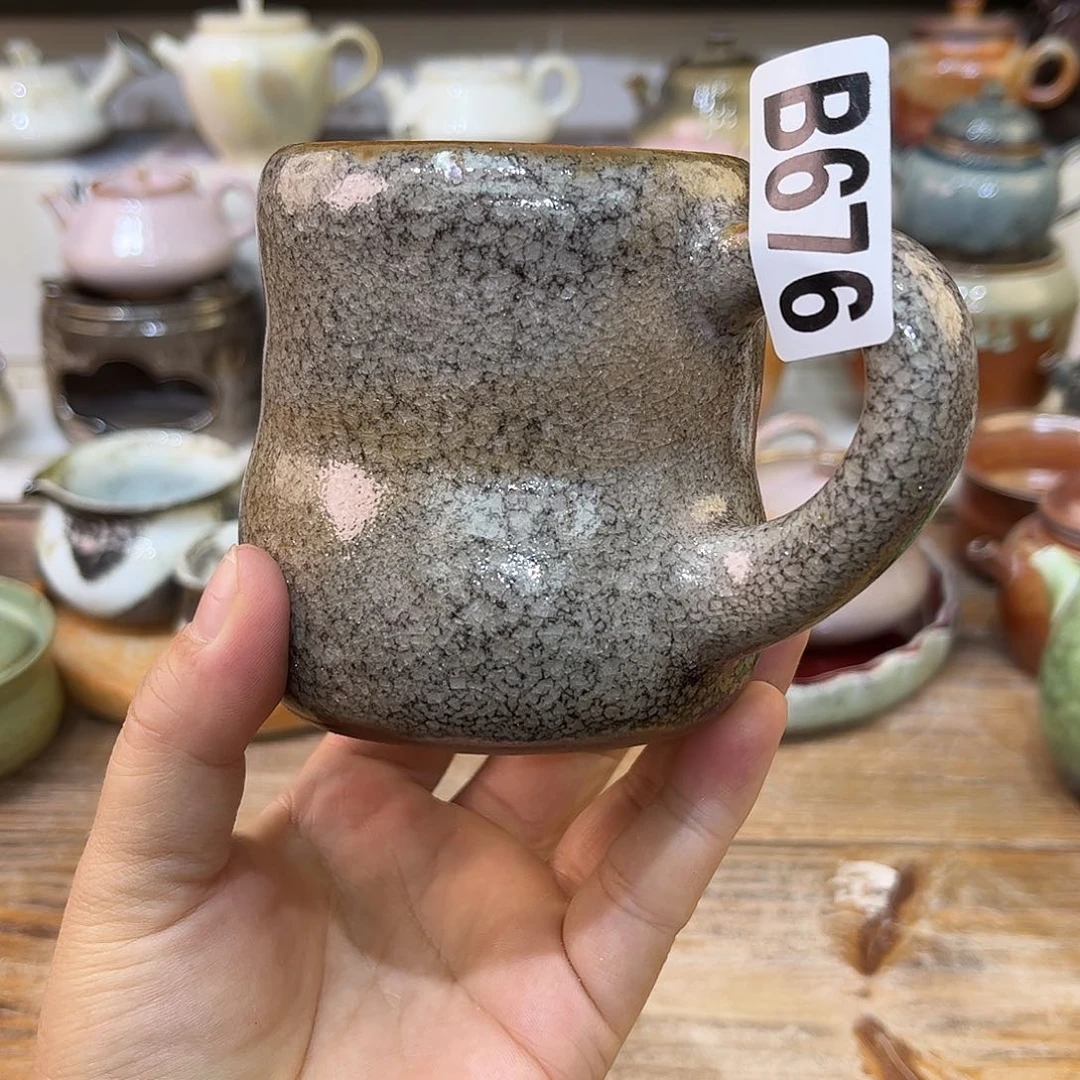 白泥茶杯陶瓷艺术