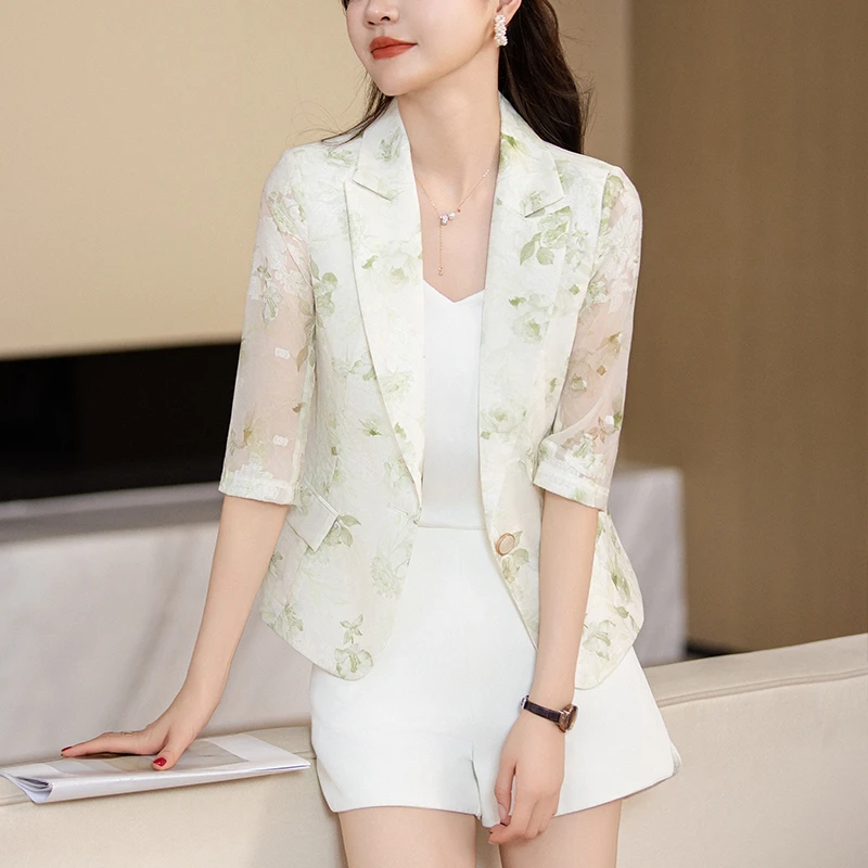 短款西装外套女士2025夏季新款印花设计感上衣小个子薄款西服休闲