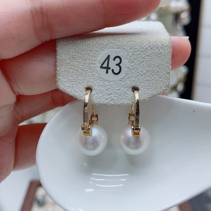 银S925镀金镶嵌淡水珍珠耳饰