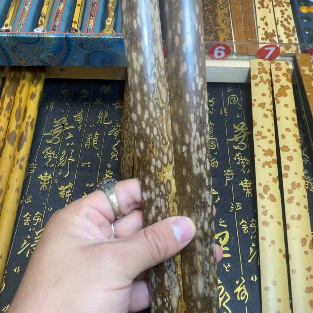 扇子老哦梅鹿 黑底白花 725000