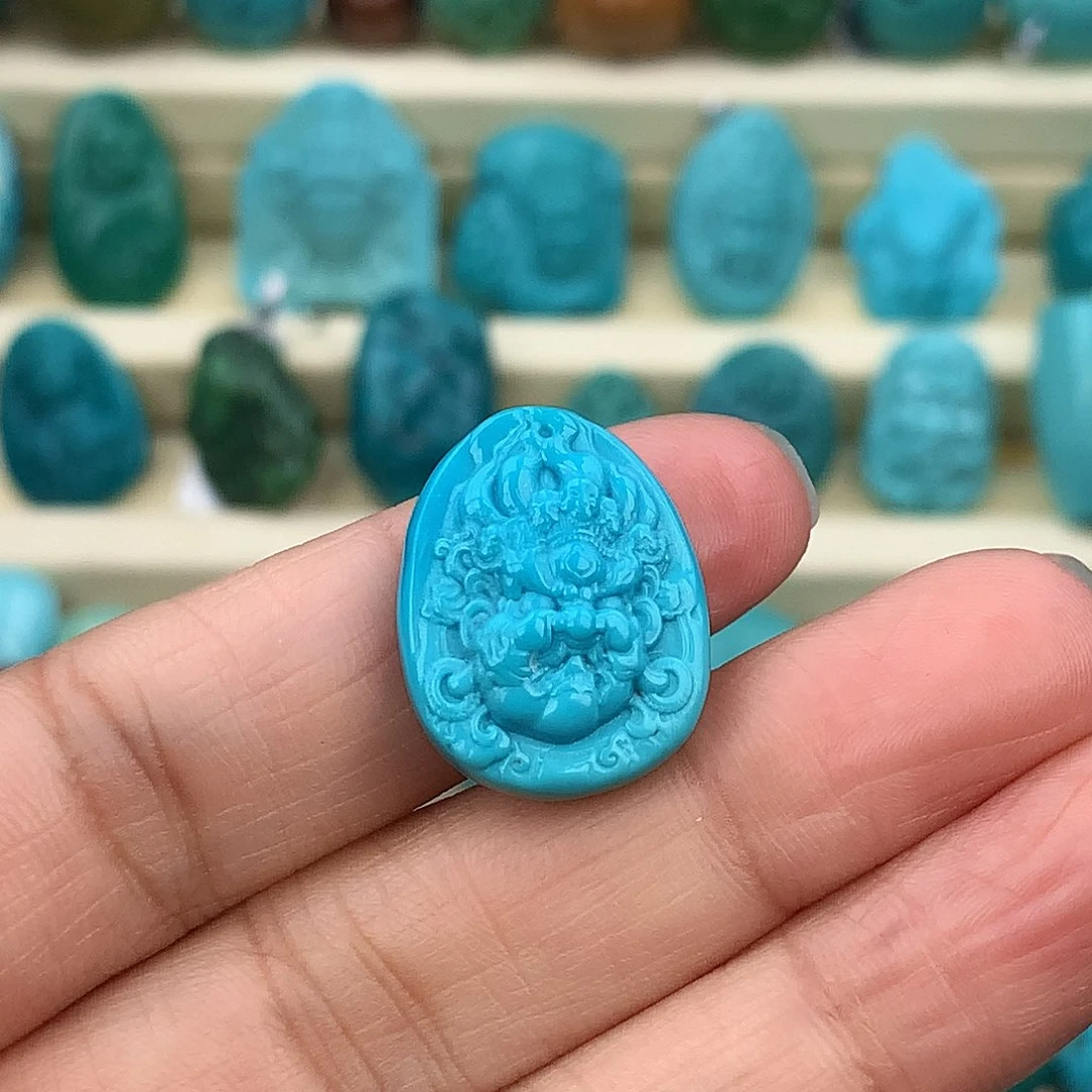 绿松石未镶嵌珠宝奇石