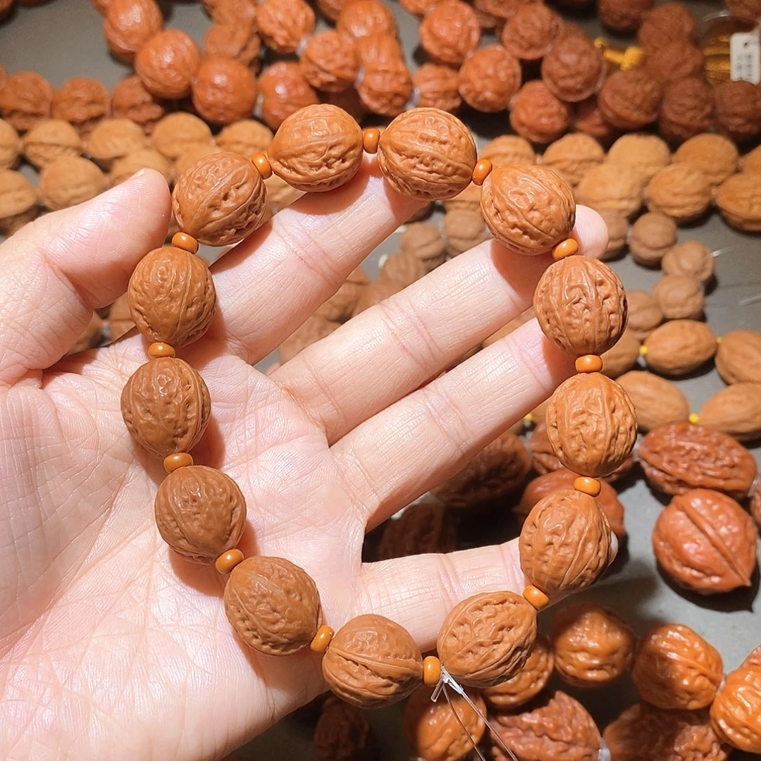 文玩核桃吊坠17尺光头手串