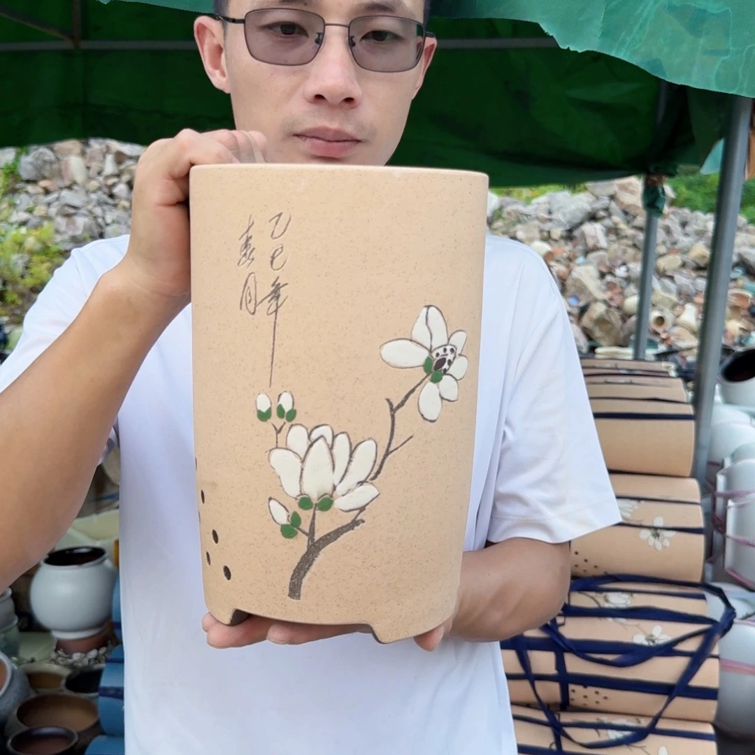 紫砂花盆口16高25(一个玉兰花白色