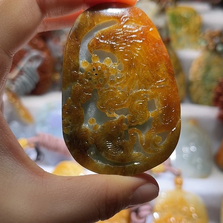 吊坠(不含链)未镶嵌翡翠