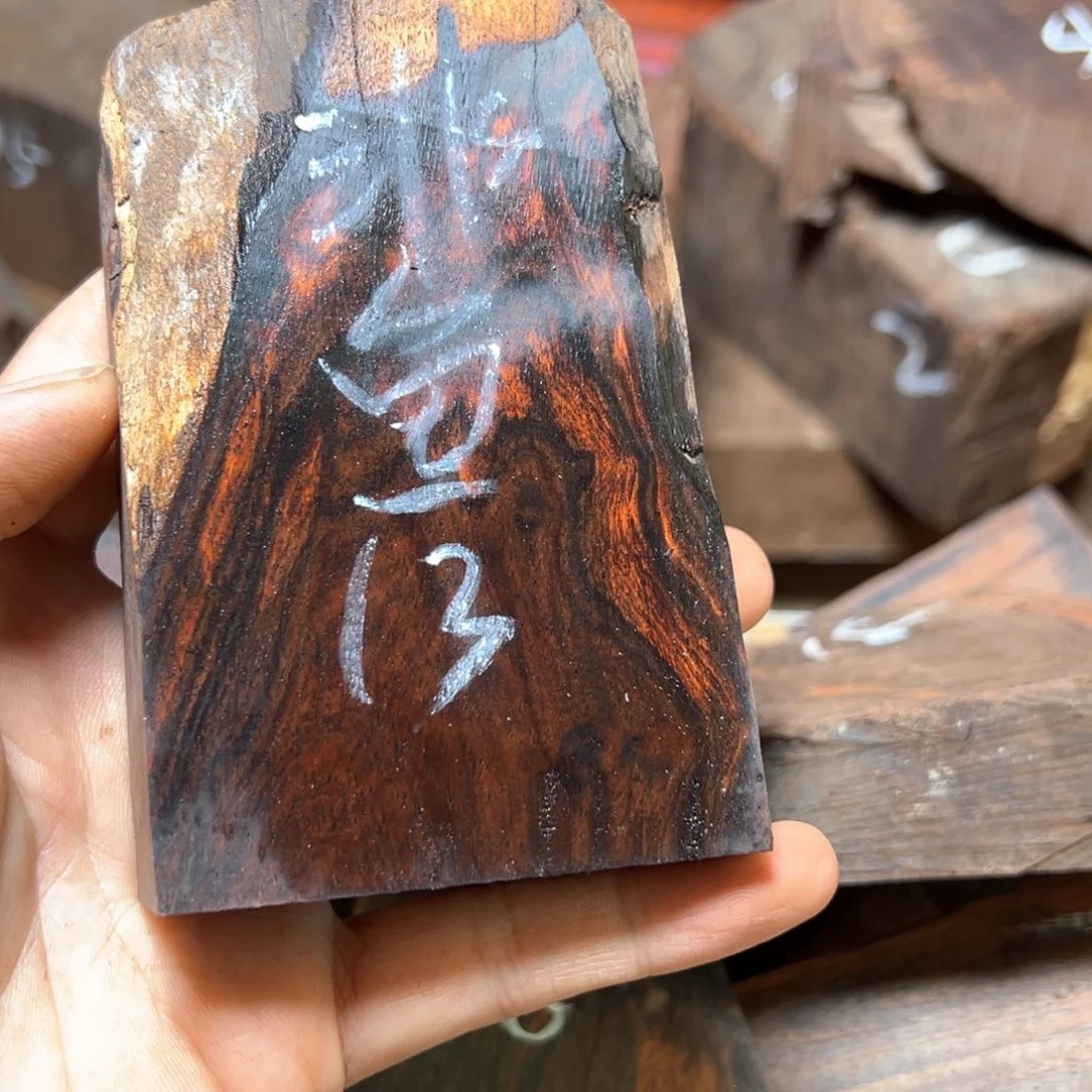 交趾黄檀（大红酸枝）非**鸟