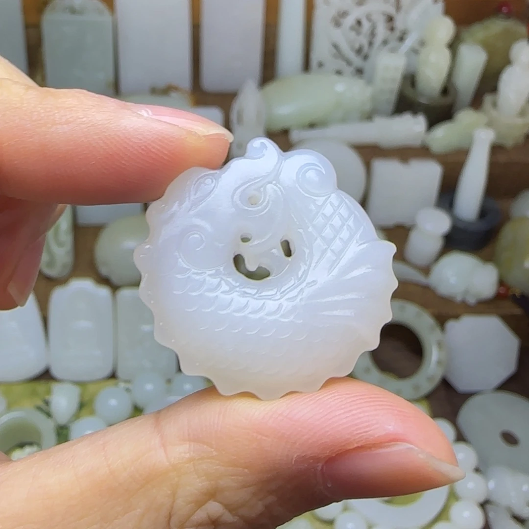 和田玉未镶嵌挂件